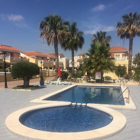 Torrevieja, La Torreta Ground Floor Apartment With Large Private Patio Garden Dış mekan fotoğraf