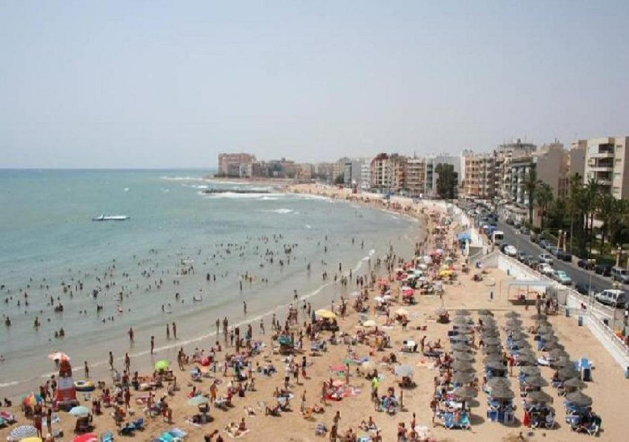 Torrevieja, La Torreta Ground Floor Apartment With Large Private Patio Garden Dış mekan fotoğraf