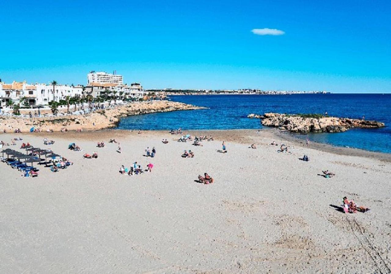 Torrevieja, La Torreta Ground Floor Apartment With Large Private Patio Garden Dış mekan fotoğraf